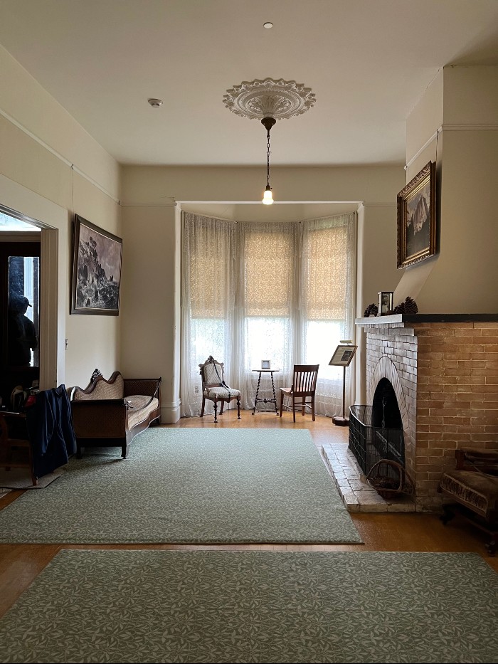 East Parlor, renovated in a simple design by Muir after the earthquake