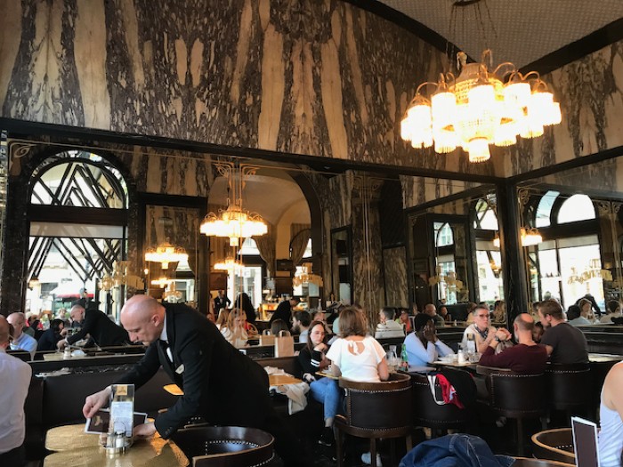 Cafe Schwarzenberg